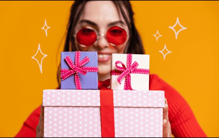 Cada año miles de mujeres reciben algún regalo durante San Valentín, en señal de amor o de amistad. ESPECIAL.