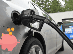 Para calcular el rendimiento de combustible, se tiene que dividir la distancia recorrida entre la cantidad de combustible consumido. UNSPLASH /  J. Uppendahl