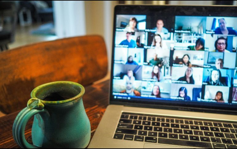 El trabajo remoto en 2025 sigue en auge, ofreciendo flexibilidad y altos ingresos. UNSPLASH/ C. Montgomery