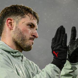 Santiago Giménez salió ovacionado en el Feyenoord vs Milan | VIDEO