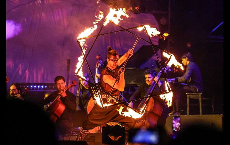 GDLuz se llevará a cabo hasta el próximo domingo 16 de febrero, con espectáculos cada hora de las 20:00 a las 22:00 horas.EL INFORMADOR/A.NAVARRO