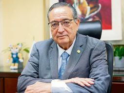 El rector Francisco Ramírez Yáñez hizo hincapié en la responsabilidad social con la que cuentan sus alumnos. EL INFORMADOR/H. Figueroa