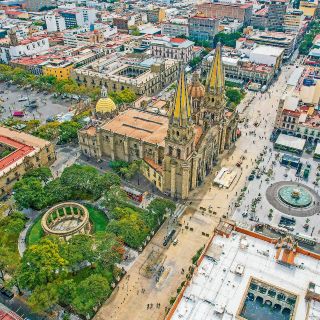 El Centro luce renovado en festejos de Guadalajara