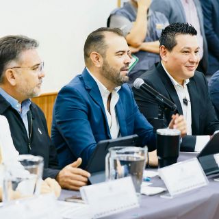 Tlajomulco anuncia mesa de trabajo para vivienda