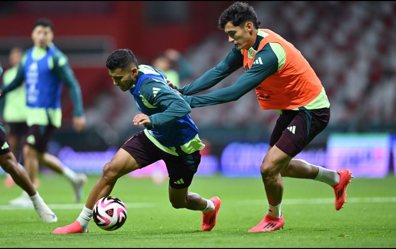 Aunque habrá que esperar unos meses más para su retorno oficial, todo parece indicar que Chivas podrá ver nuevamente a Orbelín Pineda a partir del verano. IMAGO7 / ARCHIVO