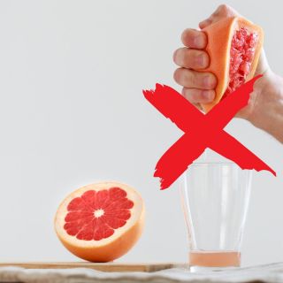 ESTAS personas deberían evitar el jugo de toronja