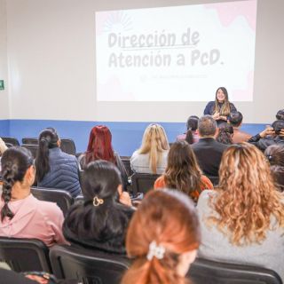 Con capacitaciones, mejoran la atención en las Unidades de Rehabilitación del DIF Jalisco