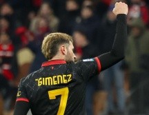 De acuerdo a datos de Opta, el “Bebote” se estableció como el tercer jugador en la historia del cuadro Rossonero que ha conseguido marcar gol en sus dos primeros partidos en el campeonato italiano. EFE/R. BREGANI