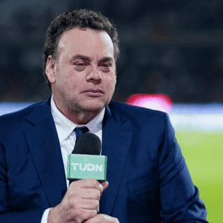 David Faitelson vuelve a criticar polémico gesto que sufrió de Cuauhtémoc Blanco