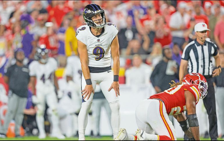 Son 16 mujeres las que acusan al pateador de los Ravens de tener un comportamiento inadecuado en sesiones de masaje. AFP/D. Eullit