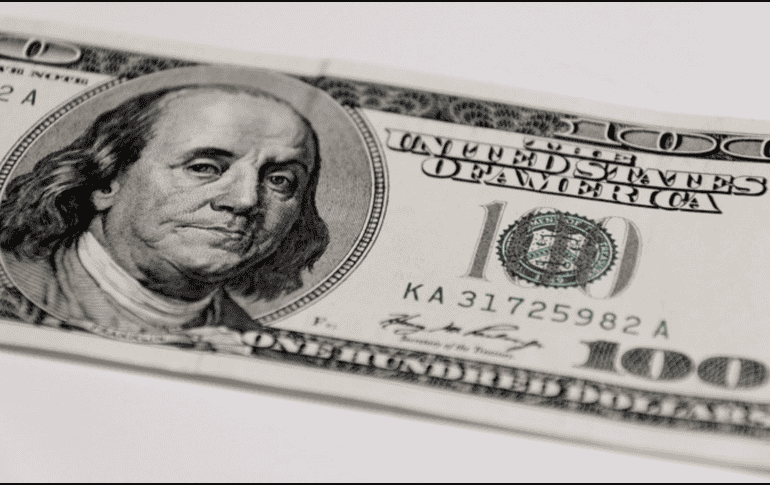 En los centros bancarios, el precio de venta podría variar hasta los 20.90 pesos.