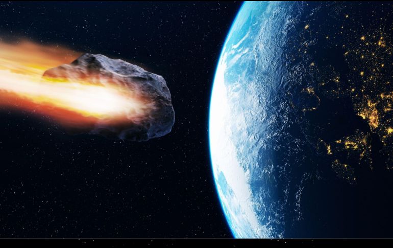 Cada nueva observación permite a los astrónomos obtener datos más precisos y reducir la incertidumbre sobre el futuro del asteroide.  CANVA