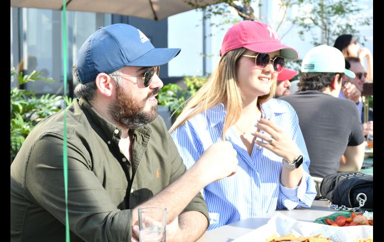 Santiago Martinez y Elizabeth Cázares. GENTE BIEN JALISCO/ Marifer Rached