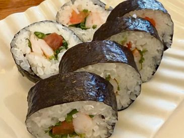 Prueba la gran calidad en sus ingredientes y en la cocina que ofrece este restaurante asiático. ESPECIAL