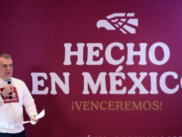 Los repatriados podrán consultar las vacantes en distintos puntos oficiales. EFE/ José Méndez