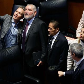 Senado avala fin de reelección y nepotismo