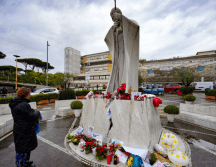 El Vaticano se encuentra a la espera de los resultados de la tomografía computarizada a la que fue sometido el Pontífice el martes por la noche. AP/A. MEDICHINI