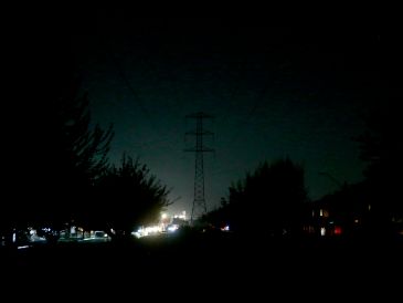 En las últimas décadas, se han registrado varios apagones similares al de este martes en febrero y marzo de 2010 y en septiembre de 2011. EFE / ARCHIVO