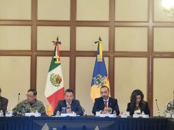 Se acordó que el Gobierno Federal, Estatal y los municipios realizarán operativos de seguridad en conjunto para supervisar giros restringidos. CORTESÍA.