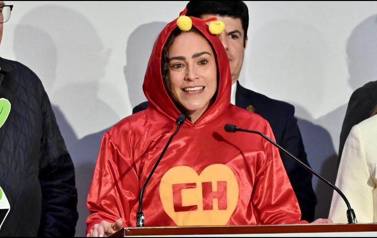 La priista llamó la atención debido a su caracterización. X/@GPPRIDiputados