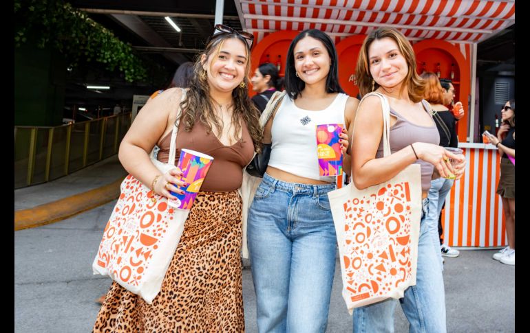 Paola Bones, Valeria López y Amanda Román. GENTE BIEN JALISCO/ A. Rodríguez
