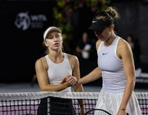 La española Paula Badosa tuvo que retirarse de manera obligada del partido de Cuartos de Final contra la australiana Daria Saville, debido a una lesión en la zona de la espalda baja. CORTESÍA