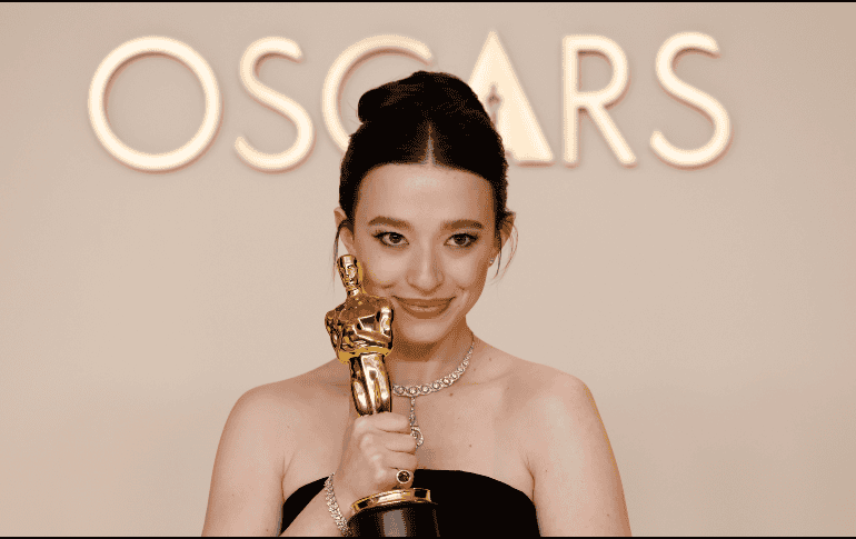 El triunfo de Madison no solo fue un reconocimiento a su talento, sino que también consolidó a ‘Anora’ como la película más premiada de la ceremonia. EFE/C. BREHMAN