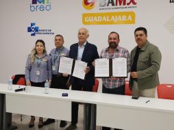Además de la distribución de despensas, el Banco de Alimentos instalará dos tiendas, una en el norte y otra en el sur de Tonalá, con productos a precios accesibles. ESPECIAL