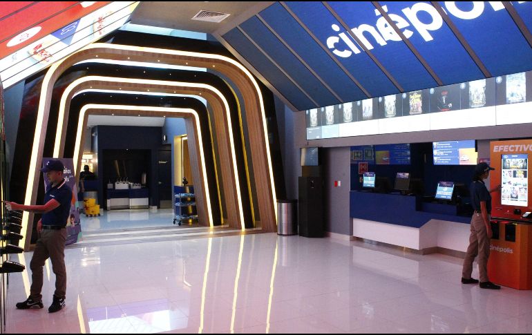 Cabe destacar que en las palomitas el cambio de sabor se cobrará aparte y en las bebidas, no se aplicarán otros productos enlatados o embotellados. EL INFORMADOR/ ARCHIVO.