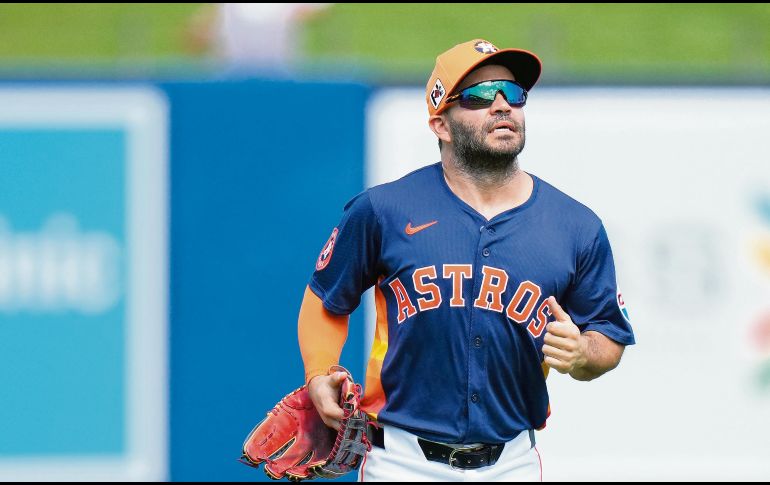 José Altuve ha jugado una posición diferente a la segunda base en sólo dos de sus mil 767 partidos en las Grandes Ligas. AFP/R. Storry