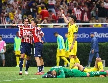 Si bien, el Guadalajara se adjudicó el triunfo para llevarse la ventaja a la Ciudad de los Deportes, lo cierto es que a los dirigidos por Espinoza les costó generar acciones en el ataque. EL INFORMADOR/ H. FIGUEROA.