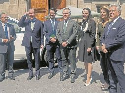 Parte del grupo de empresarios que se reunió con la Presidenta Claudia Sheinbaum en Palacio Nacional. EL UNIVERSAL