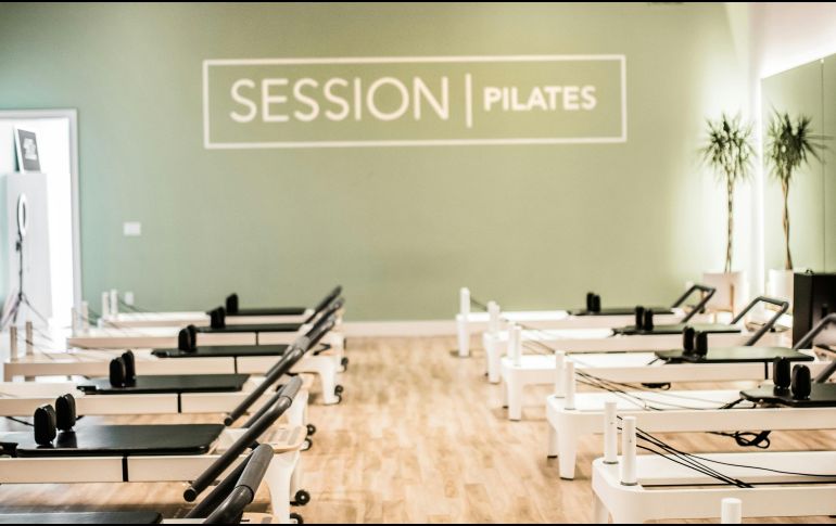 El pilates se basa principalmente en movimientos controlados y lentos. UNSPPLASH / THE NIX COMPANY