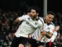 Raúl Jiménez apreció en el momento que más lo necesitaba su equipo este sábado. AFP / ARCHIVO