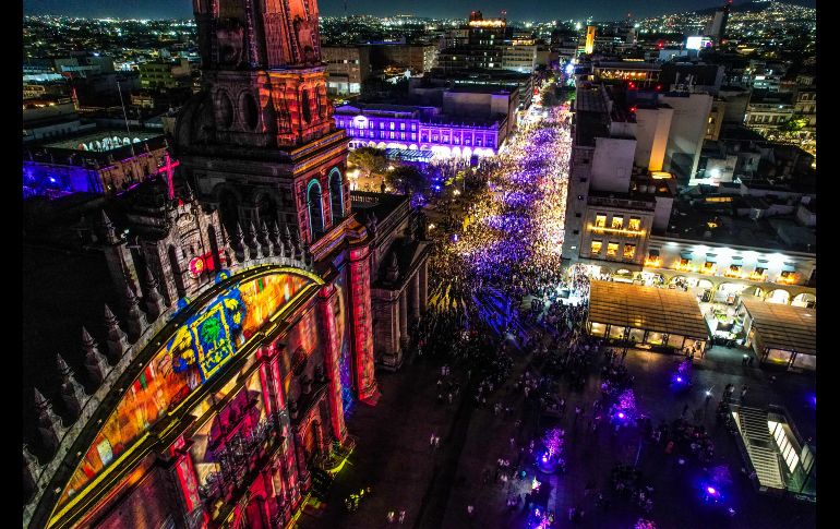 Miles de mujeres de todas las edades, se reunieron en Guadalajara para manifestarse por la violencia de género en el marco del 8M. EL INFORMADOR/ A. Navarro.