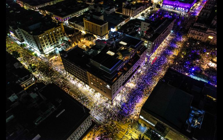 Miles de mujeres de todas las edades, se reunieron en Guadalajara para manifestarse por la violencia de género en el marco del 8M. EL INFORMADOR/ A. Navarro.