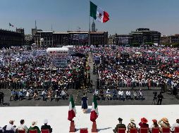Frente a una multitud en el Zócalo, la Presidenta de México celebró  que los diálogos con su homólogo estadounidense, Donald Trump,  han permitido que las medidas arancelarias se aplacen. Pero al mismo tiempo anunció un plan para animar a la estabilidad de los habitantes de este país. ESPECIAL