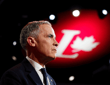 Después de ayudar a Canadá a lidiar con los peores impactos de la crisis financiera de 2008, fue reclutado para convertirse en el primer no británico en tomar las riendas del Banco de Inglaterra. AP/S. KILPATRICK