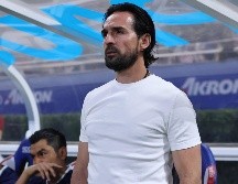 El nuevo técnico de Chivas, Gerardo Espinoza, en el partido del sábado ante América. IMAGO7