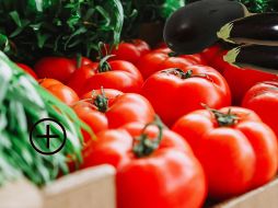 Los duplicados genéticos, o paralogos, resultaron ser importantes para determinar rasgos como la época de floración, el tamaño y la forma de los frutos. Pexels y Canva