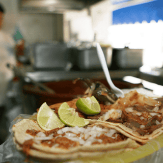 ¿Por qué la barbacoa de borrego ayuda a quitar la cruda?