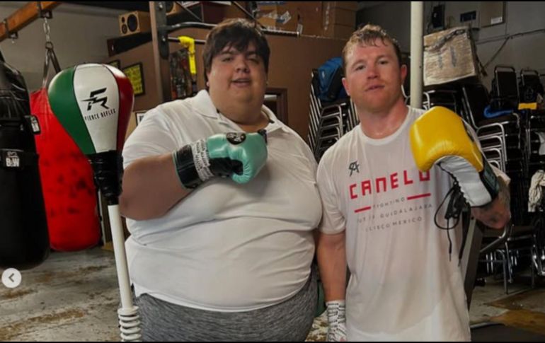 Chavira compartió un día de entrenamiento con “Canelo”, a menos de dos meses de la pelea que el boxeador tapatío tendrá contra el cubano William Scull. Instagram/ @paulopicks1.