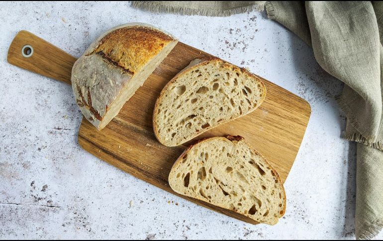 ¿Qué tan sano es el pan de masa madre? UNSPLASH / D. WIDJAJA