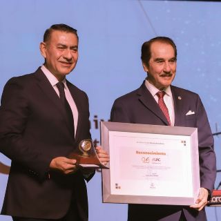 Universidad Autónoma de Guadalajara: 90 años al servicio de la educación