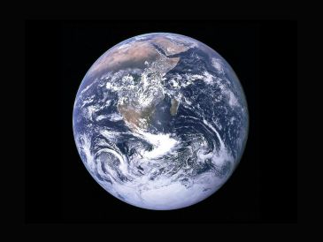 Un estudio del MIT revela que el cambio climático podría alterar la órbita de la Tierra. UNSPLASH / NASA