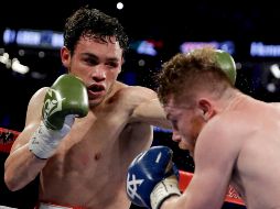 Julio César afirmó que, gracias a la fama y potencial de Saul Álvarez, es que los medios habían comenzado la rivalidad entre ambos boxeadores. EL INFORMADOR / ARCHIVO