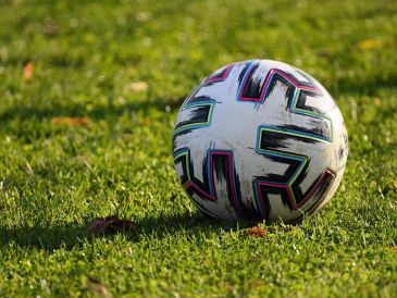 Este fin de semana habrá grandes partidos en el viejo continente y se espera que los jugadores mexicanos en Europa destaquen en sus equipos. Pixabay