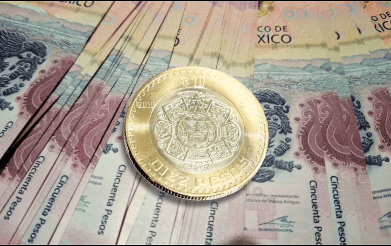 El peso mexicanop se ubicó como la tercera divisa más apreciada. EL INFORMADOR / O. Álvarez