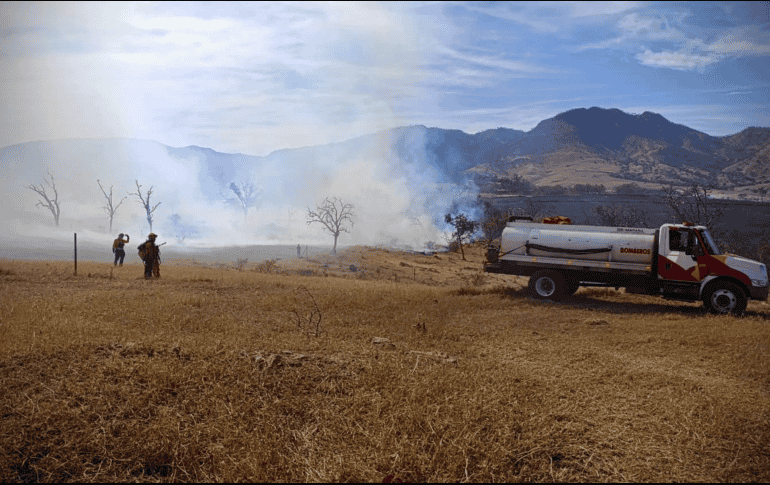 El incendio fue registrado en el paraje Mesa del Carrizo, dentro del Bosque La Primavera. X/@UMPCyBZ