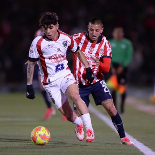 El juvenil Miguel Gómez le otorga el empate a Chivas frente a Juárez